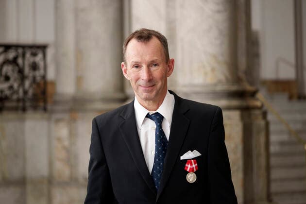Painter in DSB Carsten Lausen, Tranbjerg thanked for the Medal of Merit at the Public Audience at Christiansborg Castle, Monday 4 April 2022, Copenhagen  Copyright: KeldxNavntoft KeldxNavntoftx COP10552 spdk20220404-145415-L