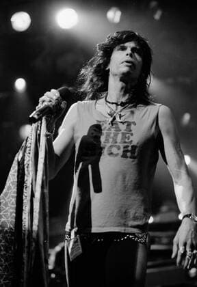 Steven Tyler of Aerosmith at the Greek Theater in the Hollywood Hills, LA, 1984 Copyright: x RonxWolfson,xAllxRightsxReservedx