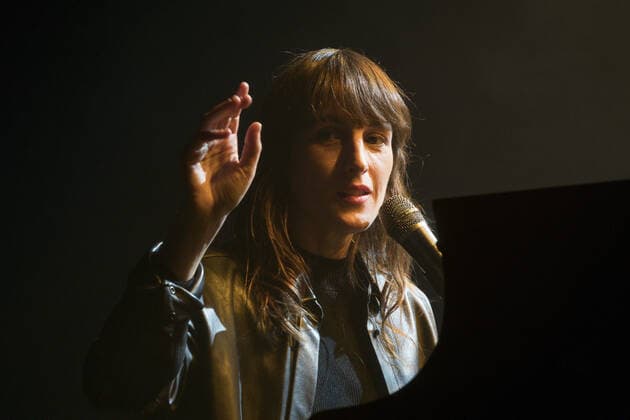Juliette Armanet Konzert in Lyon Juliette Armanet en concert Ã Lyon le 04 04 22. CELEBRITES : Concert de Juliette Armanet - Lyon - 04 04 2022 SandrineThesillat Panoramic 