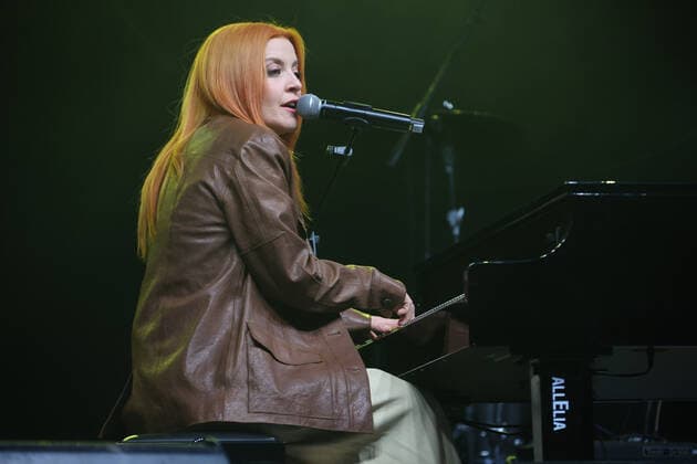 Noemi durante il Concerto benefico Tocca a noi, Musica per la pace per raccogliere fondi a sostegno dell attivita di Save the children in Ucraina in piazza Maggiore - Bologna, 5 Aprile 2022 - foto Michele Nucci  Copyright: xMichelexNuccix xipa-agency.netx xx