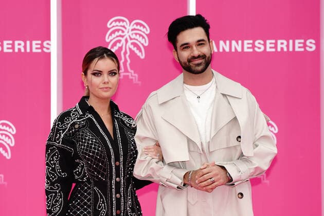 Cannes International Series Festival, Canneseries, Preisverleihung Romane Jimonet (Romy) - Anil Brancaleoni CELEBRITES : Canneseries - Pink Carpet de la ceremonie de cloture - 06 04 2022 NorbertScanella Panoramic 