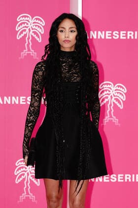 Cannes International Series Festival, Canneseries, Preisverleihung Lomijoh CELEBRITES : Canneseries - Pink Carpet de la ceremonie de cloture - 06 04 2022 NorbertScanella Panoramic 