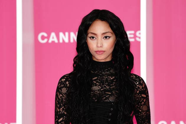 Cannes International Series Festival, Canneseries, Preisverleihung Lomijoh CELEBRITES : Canneseries - Pink Carpet de la ceremonie de cloture - 06 04 2022 NorbertScanella Panoramic 