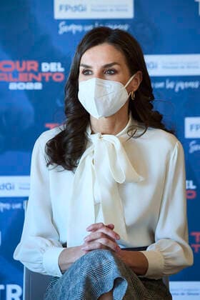 07-04-2022 Millan Queen Letizia attend the announcement of the winner of the Princess of Girona foundation award 2022 in the category social at the Riojaforum in San Millan. No Spain Â  Copyright: xPPEx