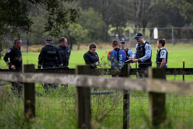 WET WEATHER DEATH NSW, Police are seen at Cobbity, south west of Sydney, Friday, April 8, 2022. A 68 year old man was found in a submerged van around 8am Friday. ( NO ARCHIVING, EDITORIAL USE ONLY, NO USE IN BOOKS WITHOUT CONSENT SYDNEY NSW AUSTRALIA  Copyright: xDANxHIMBRECHTSx 20220408001644877565