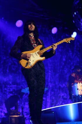 Mark Speer of the band Khruangbin at a concert at Columbiahalle in Berlin, 7 April 2022 Khruangbin concert Berlin