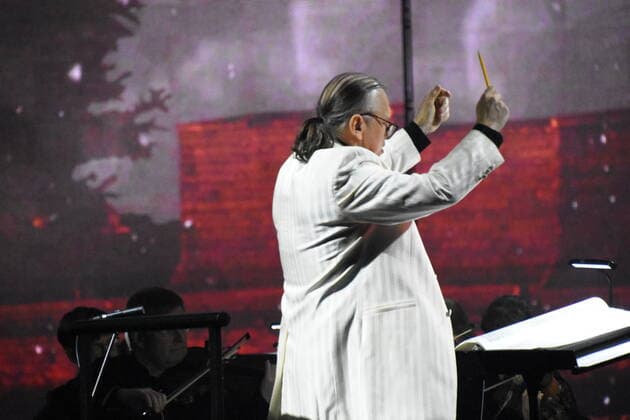 Enrique Ugarte Conductor Munich 07 04 2022 Showpalast Cinema in Concert Ensemble German Film Orchestra Babelsberg, Munich