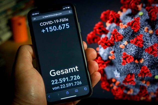 Coronavirus in Germany Covid 19 Robert Koch Institute Dashboard 09 04 2022 Robert Koch Institute 7 days incidence 1141.8 7 days number of cases 949 500 COVID 19 cases 22 591 726 Additions increased by 150 675 from previous day COVID 19 deaths 131 679 Additions increased by 309 from previous day