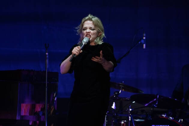 Annett Louisan the voice of German-language chanson 09 04 2022 Annett Louisan live at Rosengarten Mannheim Mannheim Rosengarten Baden Württemberg