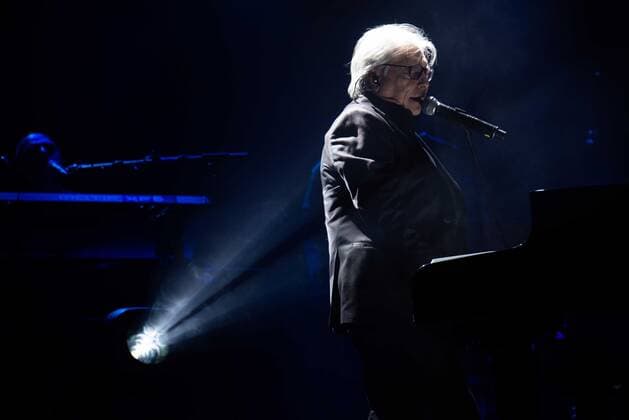 NINO D ANGELO during Nino D Angelo Il poeta che non sa parlare, Italian singer Music Concert in Naples, Italy, April 09 2022  Copyright: xAlfonsoxMariaxSalsanox xipa-agenx xx 0