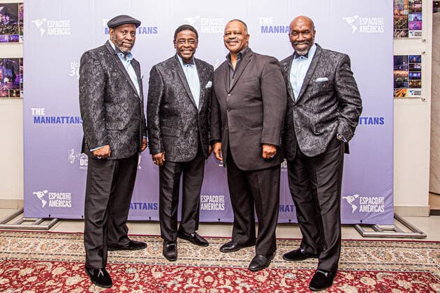 SÃO PAULO, SP - 10.04.2022: SHOW THE MANHATTANS - The Manhattans group, an American soul icon of the 90s, performs in São Paulo. Today a trio led by Gerald Alston, the only member of the band& 39;s heyday lineup, David Tyson and Troy May, the group was formed in 1962 and entered the charts in 1976 with the track Kiss and Say Goodbye. The presentation took place on the night of Sunday, April 10, at Espaço das Américas, west of the city of São Paulo. x2191009x  VanxCampos