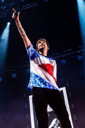 Louis Tomlinson In Concert Former One Direction singer Louis Tomlinson performs live at Mediolanum Forum in Milano, Italy, on April 10, 2022 Milan Italy  Copyright: xMairoxCinquettix originalFilename: cinquetti-louistom220410_npXvk.jpg