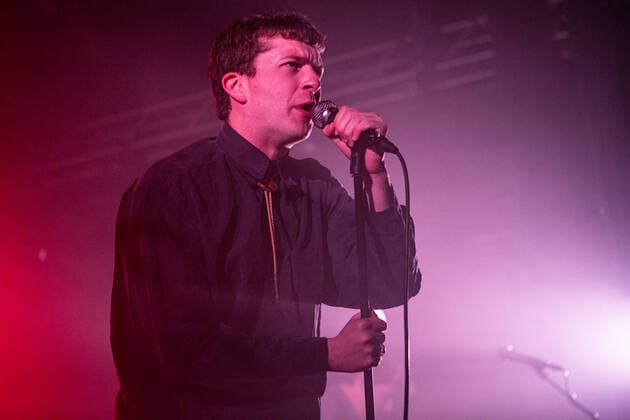 Shame live in Oslo, Norway Oslo, Norway. 10th, April 2022. The English post-punk band Shame performs a live concert at Parkteatret in Oslo. Here vocalist Charlie Steen is seen live on stage. Oslo Norway  Copyright: xGonzalesxPhoto Per-OttoxOppix
