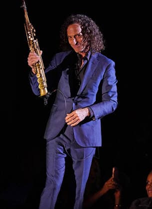FORT LAUDERDALE, FL - APRIL 10: Kenny G performs at The Parker on April 10, 2022 in Fort Lauderdale Florida. Copyright: xmpi04x