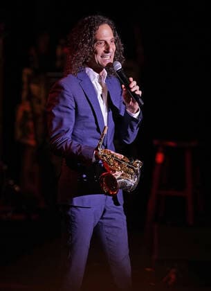 FORT LAUDERDALE, FL - APRIL 10: Kenny G performs at The Parker on April 10, 2022 in Fort Lauderdale Florida. Copyright: xmpi04x