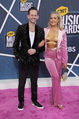 April 11, 2022, Nashville, TN, USA: Meghan Linsey and guest attend the 2022 CMT Music Awards at Nashville Municipal Auditorium on April 11, 2022 in Nashville, Tennessee. Nashville USA - ZUMAs181 20220411_zea_s181_008 Copyright: xImagespacex