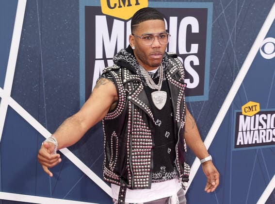 April 11, 2022, Nashville, TN, USA: Nelly attends the 2022 CMT Music Awards at Nashville Municipal Auditorium on April 11, 2022 in Nashville, Tennessee. Nashville USA - ZUMAs181 20220411_zea_s181_105 Copyright: xImagespacex