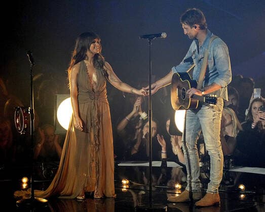 April 11, 2022, Nashville, TN, USA: Maren Morris, Ryan Hurd perform at the 2022 CMT Music Awards at Nashville Municipal Auditorium on April 11, 2022 in Nashville, Tennessee. Nashville USA - ZUMAs181 20220411_zea_s181_203 Copyright: xImagespacex