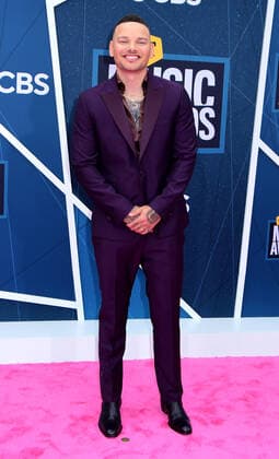 11 April 2022 - Nashville, Tennessee - Kane Brown. 2022 CMT Music Awards held at Nashville Municipal Auditorium. Photo Credit: Dara-Michelle Farr AdMedia 279146 2022-04-11 Tennessee Nashville Etats-Unis  Copyright: xAdMediax STAR_279146_137