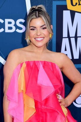 11 April 2022 - Nashville, Tennessee - Tenille Arts. 2022 CMT Music Awards held at Nashville Municipal Auditorium. Nashville USA - ZUMAa123 20220411_zaa_a123_149 Copyright: xDara-MichellexFarrx