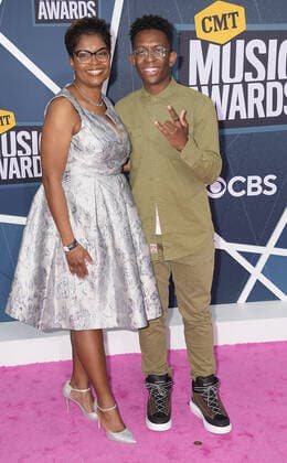 April 11, 2022, Nashville, TN, USA: BRELAND, Tonya Breland attends the 2022 CMT Music Awards at Nashville Municipal Auditorium on April 11, 2022 in Nashville, Tennessee. Nashville USA - ZUMAs181 20220411_zea_s181_239 Copyright: xImagespacex