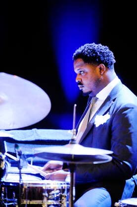Der amerikanische Jazz-Schlagzeuger Justin Faulkner in der Philharmonie Essen. The American jazz drummer Justin Faulkner at the Philharmonie Essen. Essen NRW DEU;DE;GERMANY;DEUTSCHLAND;ALLEMAGNE