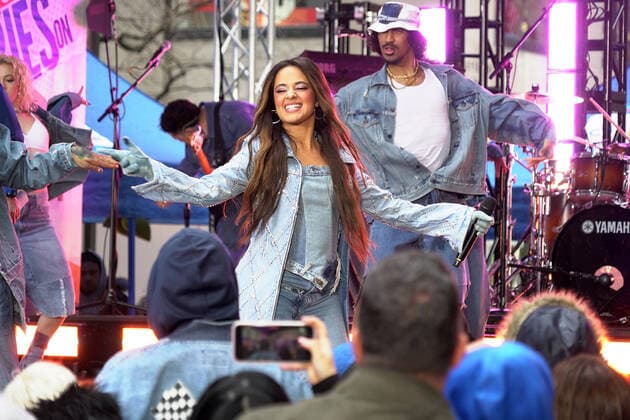 April 12, 2022, New York, NY, USA: CAMILA CABELLO performs on the Today Show, .Rockefeller Center, NYC.April 12, 2022. New York USA - ZUMAms4_ 20220412_zaf_ms4_003 Copyright: xSoniaxMoskowitzxGordonx