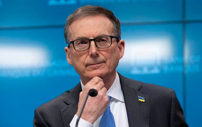 April 13, 2022, Ottawa, ON, Canada: Bank of Canada Governor Tiff Macklem listens to a question from a reporter as he participates in a news conference, Wednesday, April 13, 2022 in Ottawa. Ottawa Canada  - ZUMAc35_ 20220413_zaf_c35_003 Copyright: xAdrianxWyldx