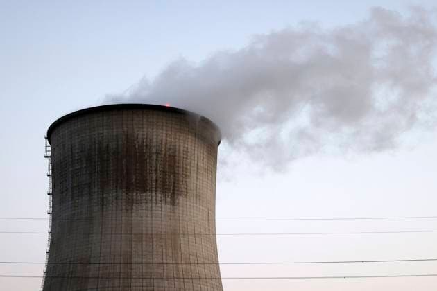 Das Kernkraftwerk Tihange bei Huy in der Wallonischen Region von Belgien nahe der deutschen Grenze besteht aus drei Blöcken mit Druckwasserreaktoren, die von 1975 bis 1985 ans Stromnetz gingen. Die belgische Regierung will ihren Atomausstieg nun wegen des Kriegs in der Ukraine um zehn Jahre verschieben. (Themenbild, Symbolbild) Huy, 14.04.2022 Wallonien Belgien *** The Tihange nuclear power plant near Huy in the Walloon region of Belgium close to the German border consists of three units with pressurized water reactors, which were connected to the power grid from 1975 to 1985 The Belgian government now wants to postpone its nuclear phase-out by ten years because of the war in Ukraine Subject image, symbol image Huy, 14 04 2022 Wallonia Bel Copyright: xChristophxHardtx