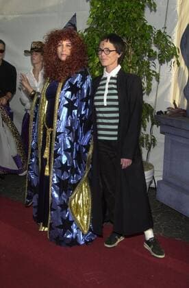 Jamie Lee Curtis and sister Kelly Curtis at the 9th Annual Dream Halloween Los Angeles, presented by Mattel, and Toys R Us, a magical Halloween wonderland to benefit Children Affected by AIDS Foundation, Barker Hanger, Santa Monica, CA 10-26-02 , 10587350.jpg, entertainment, celebrity, fame, person, people, popular, star, event, talent, famous,