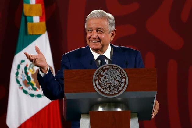 News Bilder des Tages Mexico™s President Offered News Conference After Rejected Electricity Reform MEXICO CITY, MEXICO - APR 18, 2022: Mexico s President, Andres Manuel Lopez Obrador, speaks during the daily morning press conference after the opposition deputies rejected Electricity Reform at the National Palace in Mexico City. On Apr 18, 2022 In Mexico City, Mexico. (Photo by Luis Barron Eyepix Group) Copyright: xLuisxBarronx xEyepixxGroupx EYEPIX_LB_18042022_61694