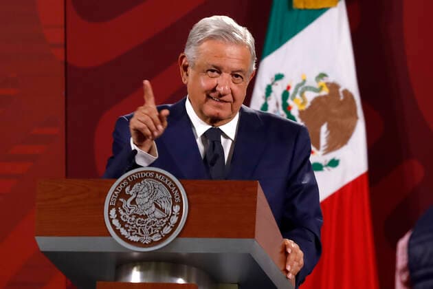 Mexico™s President Offered News Conference After Rejected Electricity Reform MEXICO CITY, MEXICO - APR 18, 2022: Mexico s President, Andres Manuel Lopez Obrador, speaks during the daily morning press conference after the opposition deputies rejected Electricity Reform at the National Palace in Mexico City. On Apr 18, 2022 In Mexico City, Mexico. (Photo by Luis Barron Eyepix Group) Copyright: xLuisxBarronx xEyepixxGroupx EYEPIX_LB_18042022_61684