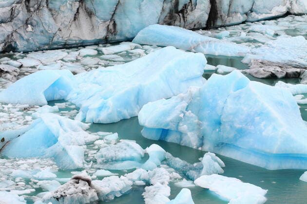 IMAGO Nature: Unsere Erde, Klimawandel, Arktische und Antarktische Eisschmelze Perito Moreno glacier, Patagonia, Argentina. , 12550058.jpg, antarctic, antarctica, arctic, argentina, beauty, berg, calving, cave, chile, cloud, copy space, ecology, extreme, floating, freeze, glacial, glacier, global, horizontal, ice, iceberg, icescape, icy, journey, landscape, leisure, melting, moreno, mountain, nature, nobody, patagonia, peak, perito, polar, pole, reflection, scene, season, sky, snow, south, touristic, travel, vacations, warming, winter,
