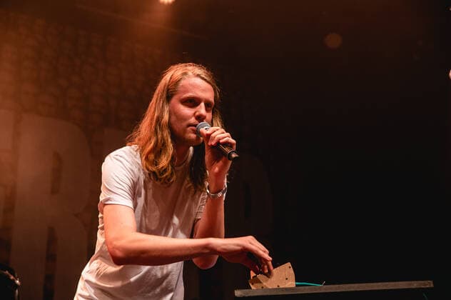 Dadi Freyr live in Copenhagen, Denmark Copenhagen, Denmark. 19th, April 2022. The Icelandic singer, songwriter and musician Dadi Freyr performs a live concert at Amager Bio in Copenhagen. Copenhagen Denmark  Copyright: xGonzalesxPhoto NikolajxBransholmx