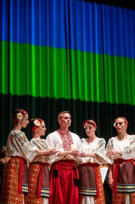 19 04 2022 Jena Benefit concert for the Odessa Opera House in the Volkshaus Jena conducted by Ukrainian conductor Vitaliy Kovalchuk Conductor at the Odessa Opera House The group of artists inside the Odessa Opera House was surprised by the war in Ukraine during a concert tour through Poland and currently makes a trip home impossible