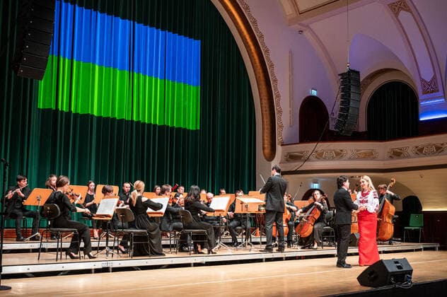 19 04 2022 Jena Benefit concert for the Odessa Opera House in the Volkshaus Jena conducted by Ukrainian conductor Vitaliy Kovalchuk Conductor at the Odessa Opera House The group of artists inside the Odessa Opera House was surprised by the war in Ukraine during a concert tour through Poland and currently makes a trip home impossible