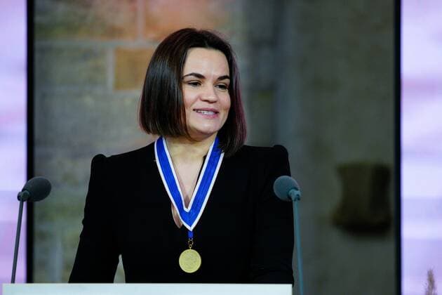 2022 04 21 12 05 07 MIDDELBURG Sviatlana Tsikhanouskaya, leader of the democratic movement in Belarus, with the International Four Freedoms Award just presented to her The Four Freedoms Awards are presented each year to men, women and organizations whose efforts and achieve  Copyright: xx x447391134x originalFilename: 447391134.jpg