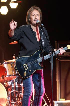 Chris Norman Band live at a concert of his Forever Tour at Theater am Aegi Hannover, 21 04 2022 Foto:xU.xStammx xFuturexImage