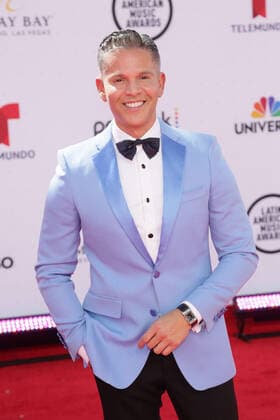 TV host Rodner Figueroa arrives for the 2022 Latin American Music Awards at Michelob ULTRA Arena at Mandalay Bay Resort and Casino in Las Vegas, Nevada on Thursday, April 21, 2022.  LAV20220421020 JAMESxATOA