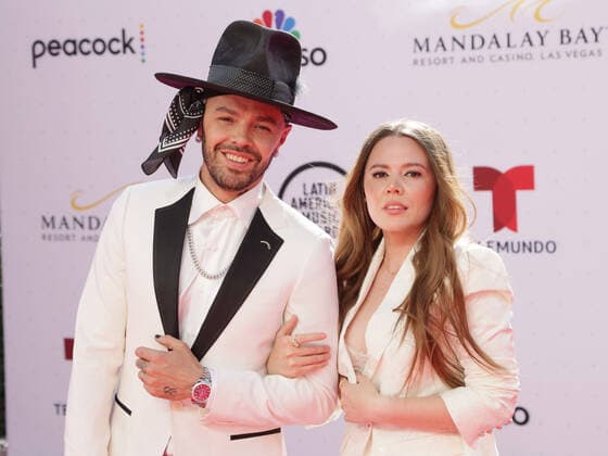 Jesse & Joy arrives for the 2022 Latin American Music Awards at Michelob ULTRA Arena at Mandalay Bay Resort and Casino in Las Vegas, Nevada on Thursday, April 21, 2022.  LAV20220421043 JAMESxATOA