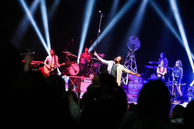 Tommaso Paradiso during Tommaso Paradiso Space Cowboy Tour, Italian singer Music Concert in Rome, Italy, April 22 2022  Copyright: xSimonaxScaranox xipa-agency.netx xx 0