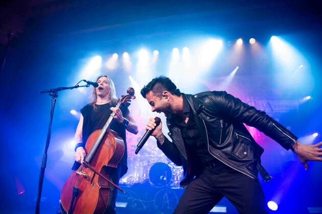 April 24, 2022, Calgary, Alberta, Canada: (L-R) Eicca Toppinen and Franky Perez of Apocalyptica perform in concert in in Calgary, Alberta. Calgary Canada - ZUMAr123 20220424_zap_r123_027 Copyright: xBadenxRothx