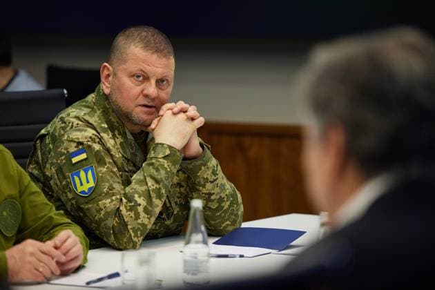 Apr 24, 2022, Kyiv, Ukraine - Ukrainian Commander-in-Chief of Ukraine Armed Forces VALERIY ZALUZHNYI, left, attends a face-to-face meeting with U.S. Secretary of State Blinken, and U.S. Secretary of Defense Austin, hosted by Ukrainian President Zelenskyy. Kyiv Ukraine  - ZUMAz03_ 20220424_int_z03_045 Copyright: xUkrainexPresident sxOfficex