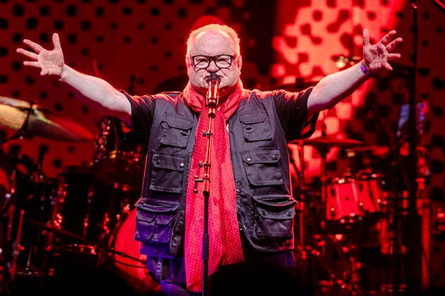 German rock poet, rock singer, writer, songwriter and musical lyricist Heinz Rudolf Kunze full name Heinz Rudolf Erich Arthur Kunze born 30 November 1956 during a performance as part of his Der Wahrheit die Ehre tour at the Altes Schlachthof Dresden