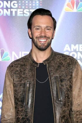 April 25, 2022, Universal City, CA, USA: LOS ANGELES - APR 25: Jared Lee at the America™s Song Contest Semi-finals Red Carpet at Universal Studios on April 25, 2022 in Universal City, CA Universal City USA - ZUMAb170 20220425_zap_b170_102 Copyright: xKayxBlakex
