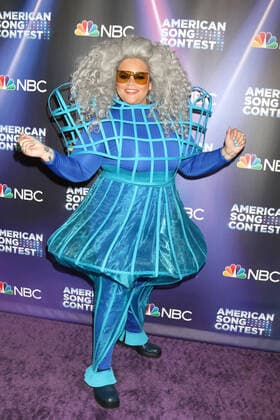 April 25, 2022, Universal City, CA, USA: LOS ANGELES - APR 25: MARi at the America™s Song Contest Semi-finals Red Carpet at Universal Studios on April 25, 2022 in Universal City, CA Universal City USA - ZUMAnc22 20220425_zaa_nc22_213 Copyright: xKathyxHutchinsx
