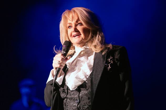 Bonnie Tyler live at a concert of her Celebrating 70 Years Birthday Tour at Friedrichstadt Palast Berlin, 25 04 2022 Foto:xC.xBehringx xFuturexImage