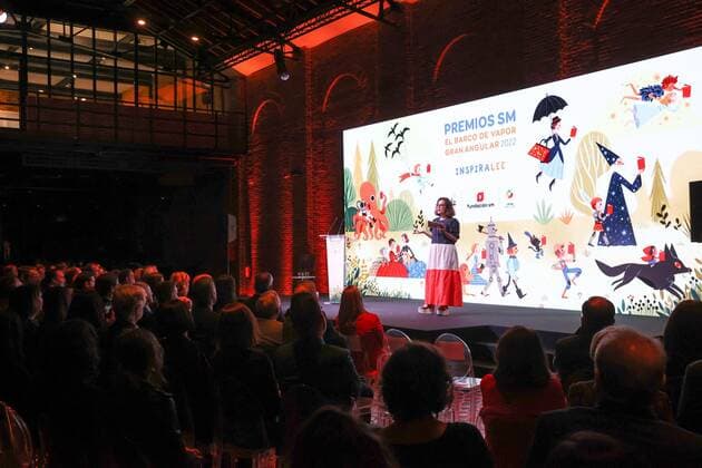 Queen Letizia during the 44th edition of the El Barco de Vapor and Gran Angular Childrens Literature awards ceremony in Madrid on Tuesday, April 26, 2022 Cordon Press