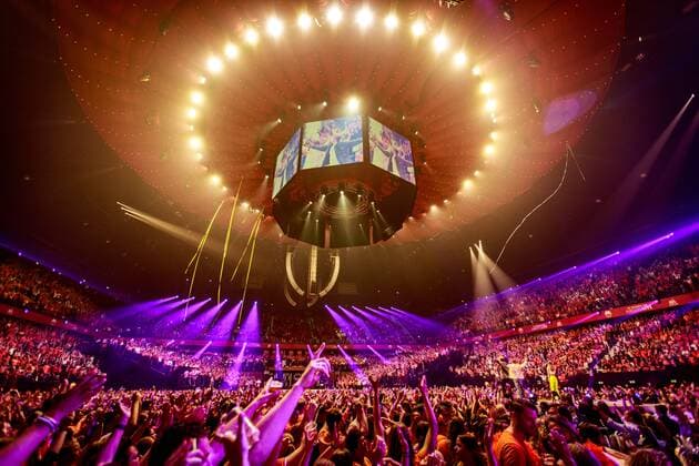 2022 04 26 21 21 49 ROTTERDAM Audience during the first show of De Vrienden van Amstel LIVE 2022 ANP KIPPA LEVIN DEN BOER netherlands out belgium out  Copyright: xx x447666926x originalFilename: 447666926.jpg