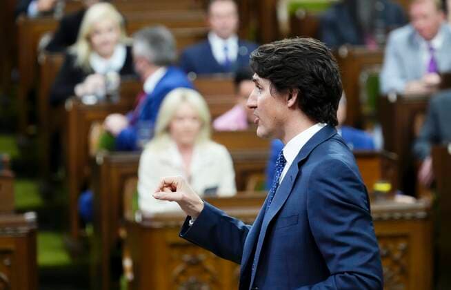 April 26, 2022, Ottawa, Ontario, Canada: Prime Minister Justin Trudeau rises during question period in the House of Commons on Parliament Hill in Ottawa on Tuesday, April 26, 2022. Ottawa Canada  - ZUMAc35_ 20220426_zaf_c35_059 Copyright: xSeanxKilpatrickx